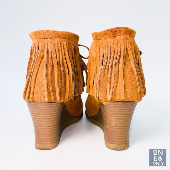 MINNETONKA Brown Ankle Boots Leather Fringe Wedge Heel Tasseled Boho Womens 7.5 - Picture 2 of 11